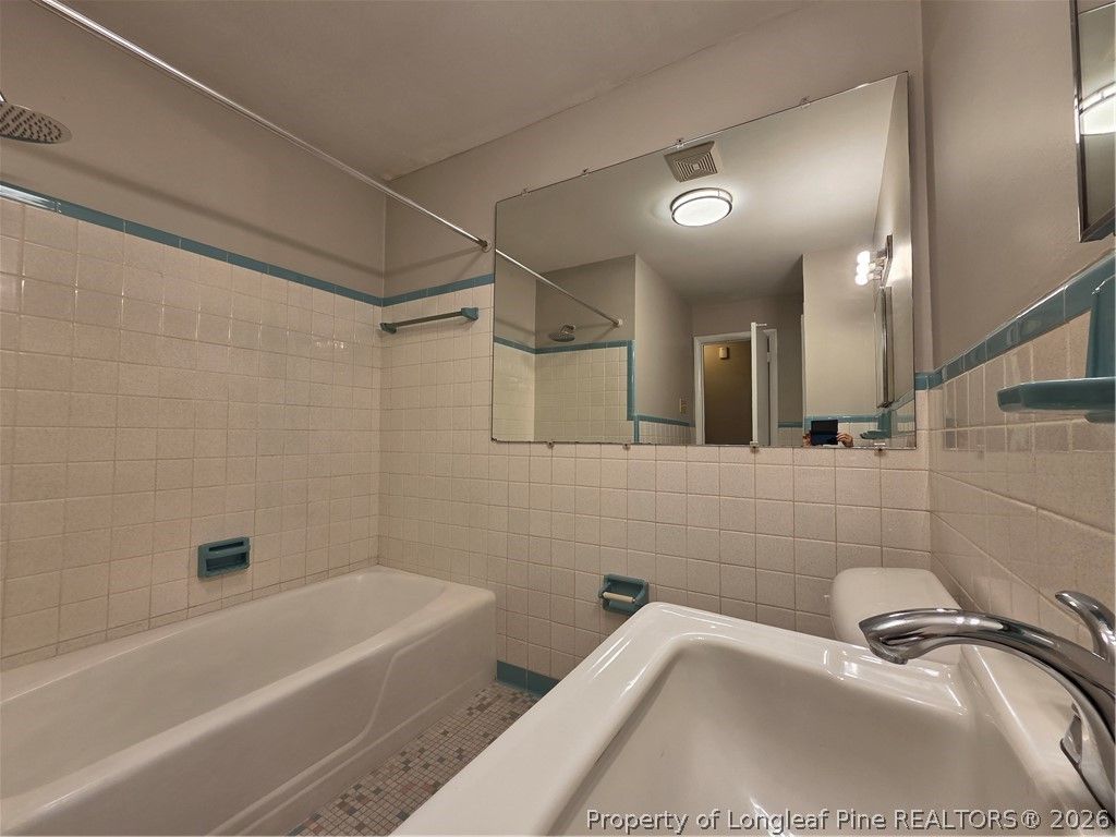 2415 Raeford Road, Fayetteville, NC 28305 — photo 19