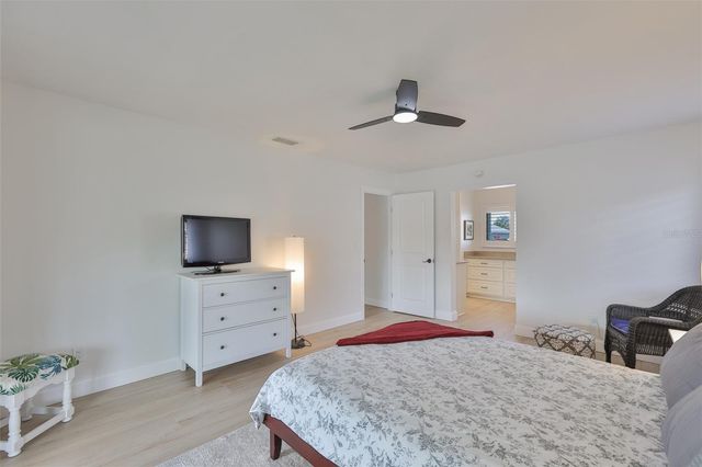 2003 WEDGE COURT, Sun City Center, FL 33573