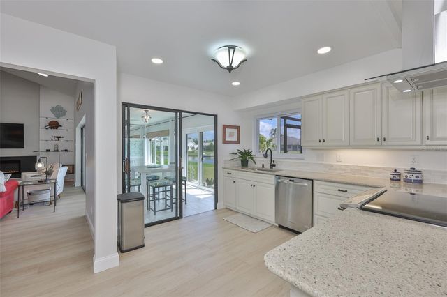 2003 WEDGE COURT, Sun City Center, FL 33573