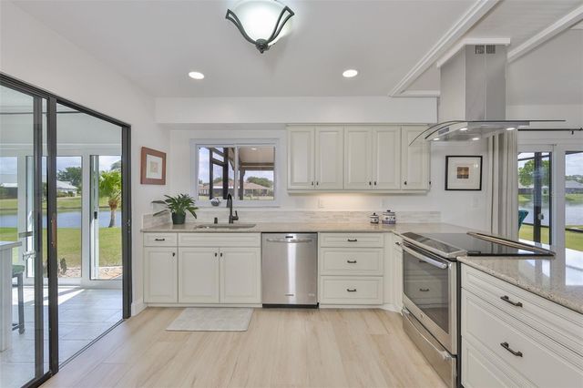 2003 WEDGE COURT, Sun City Center, FL 33573