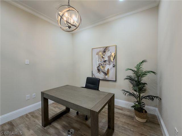 6399 NEGRIL ISLE DR, Naples, FL 34113