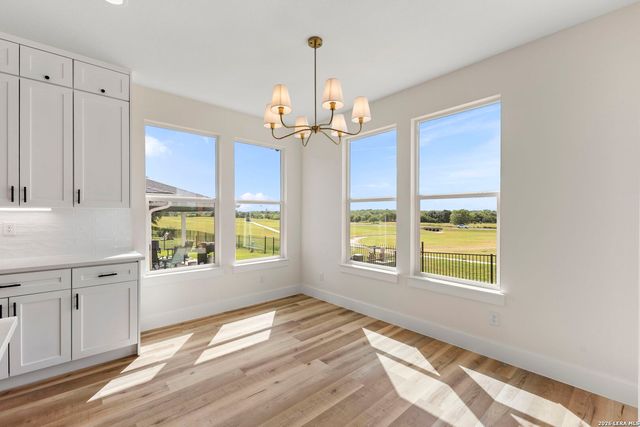 165 Whitewing Way, Floresville, TX 78114