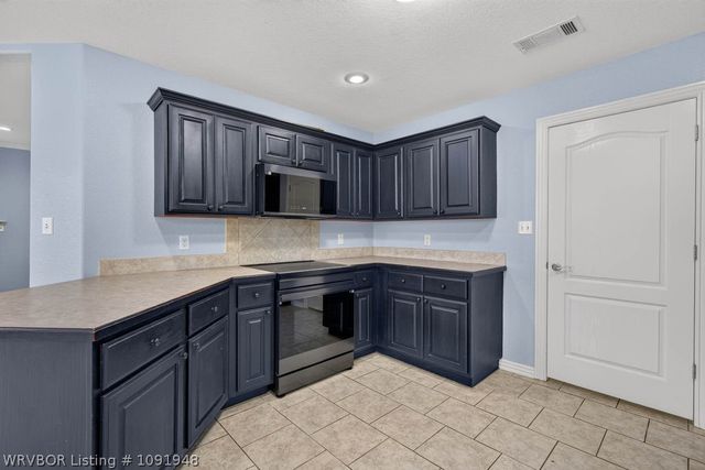 2432 Kaylonni Lane, Van Buren, AR 72956