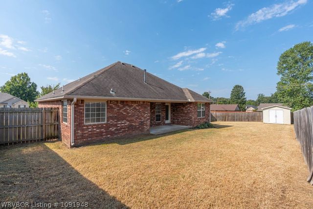 2432 Kaylonni Lane, Van Buren, AR 72956