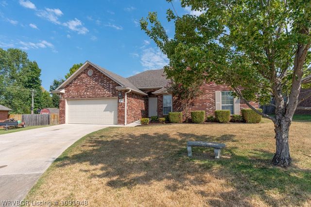 2432 Kaylonni Lane, Van Buren, AR 72956