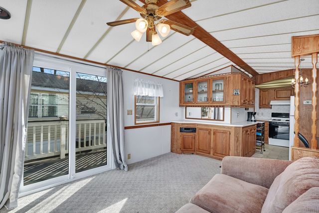 79 Dinosaur Road, Wilmington, IL 60481