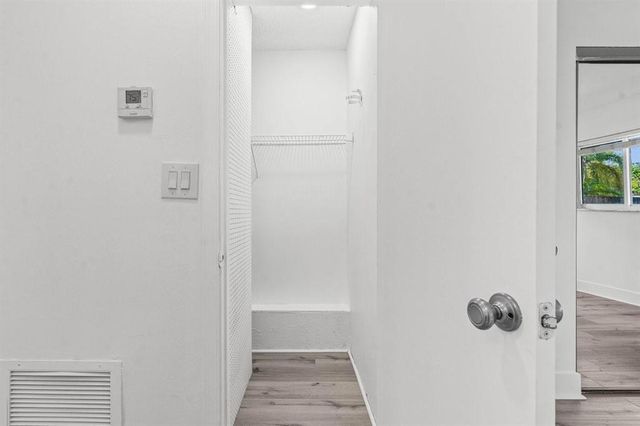 45 NE 24 Street C, Wilton Manors, FL 33305