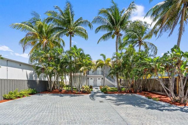 45 NE 24 Street C, Wilton Manors, FL 33305