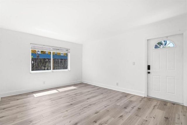 45 NE 24 Street C, Wilton Manors, FL 33305