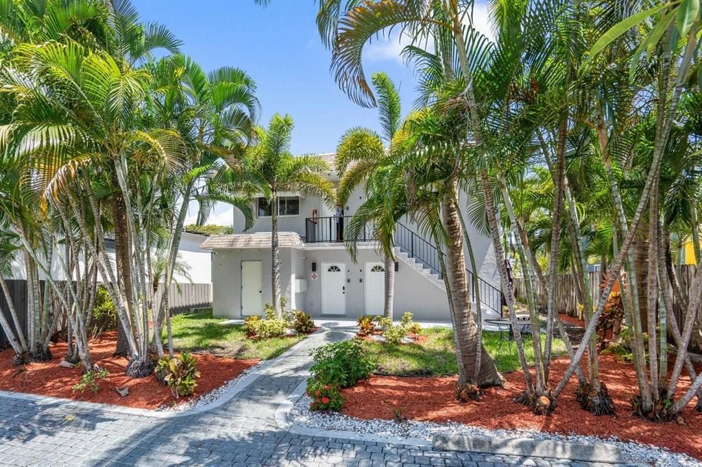 45 NE 24 Street C, Wilton Manors, FL 33305