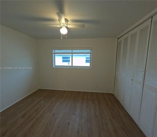 1010 SE 15th St 209, Fort Lauderdale, FL 33316