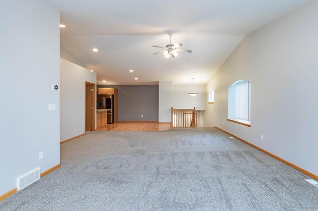 3594 Taylor Street S, Fargo, ND 58104