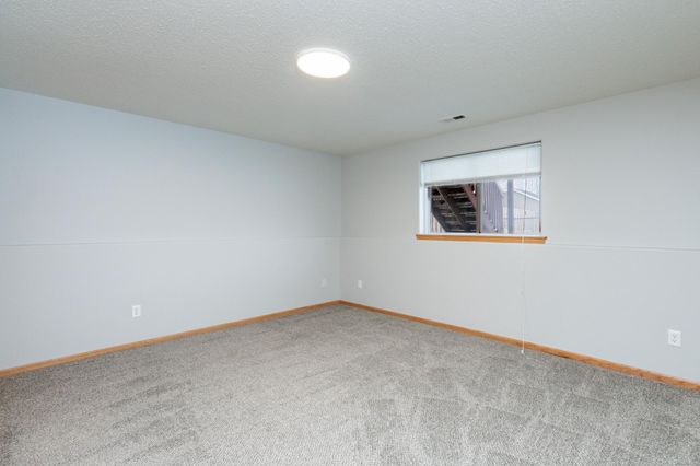 3594 Taylor Street S, Fargo, ND 58104