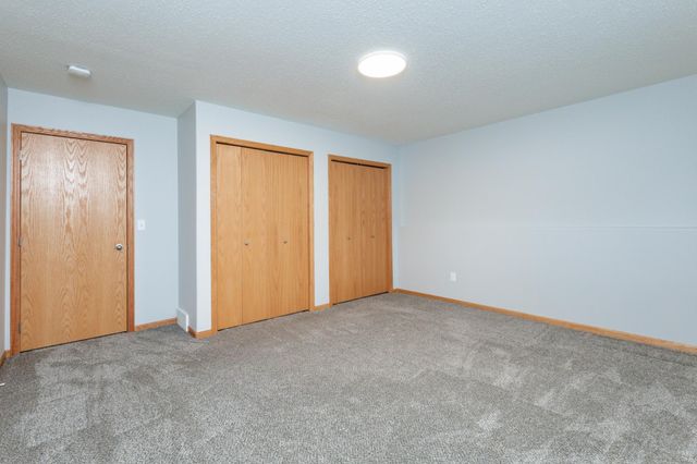 3594 Taylor Street S, Fargo, ND 58104