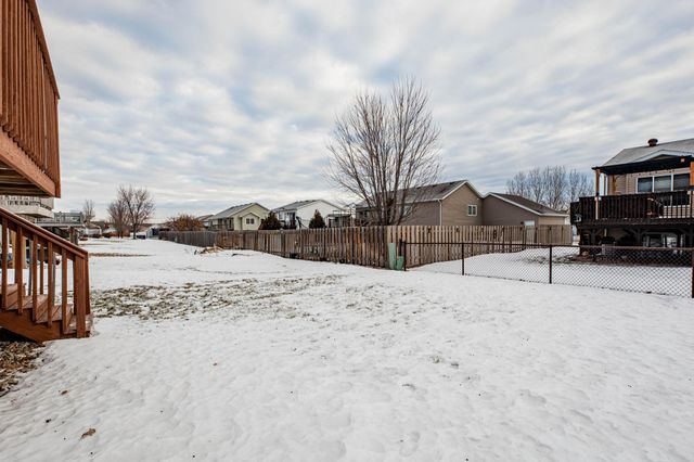 3594 Taylor Street S, Fargo, ND 58104