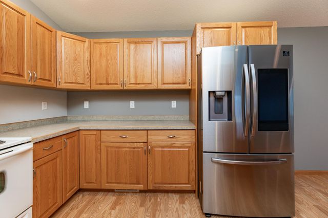 3594 Taylor Street S, Fargo, ND 58104