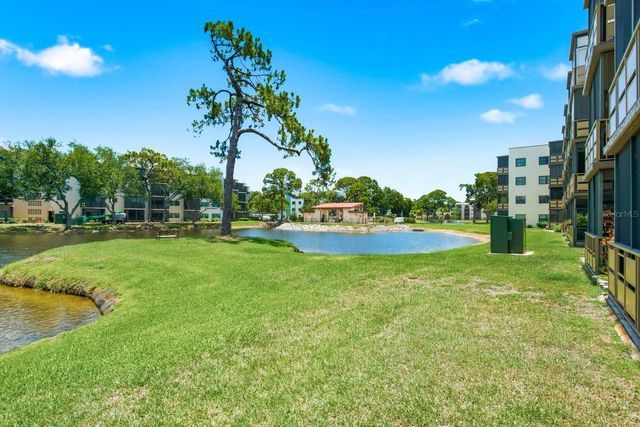 6070 80TH STREET N 109, St Petersburg, FL 33709