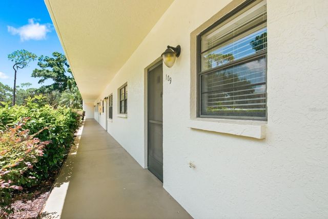6070 80TH STREET N 109, St Petersburg, FL 33709