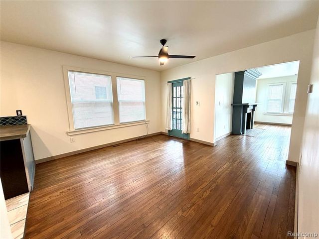 2045 Calvert Street, Detroit, MI 48206