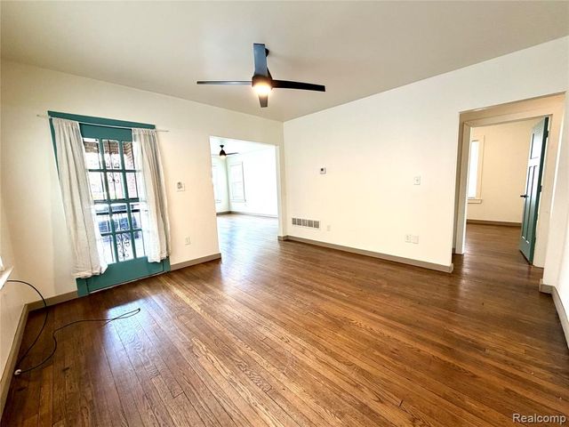 2045 Calvert Street, Detroit, MI 48206