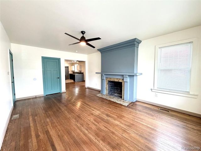 2045 Calvert Street, Detroit, MI 48206