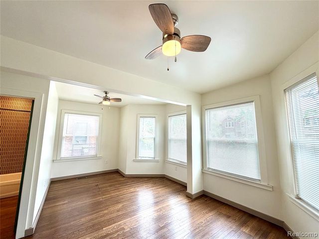 2045 Calvert Street, Detroit, MI 48206