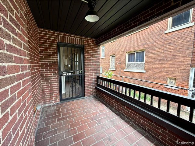 2045 Calvert Street, Detroit, MI 48206