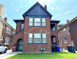 2045 Calvert Street, Detroit, MI 48206
