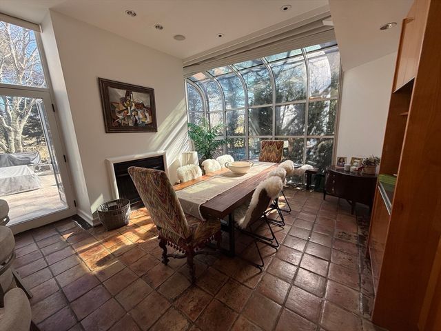 132 Yarmouth Road, Brookline, MA 02467