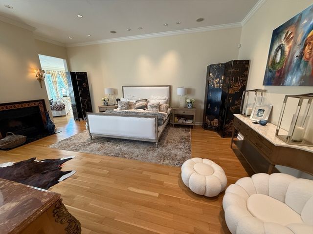 132 Yarmouth Road, Brookline, MA 02467
