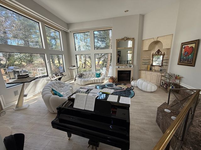 132 Yarmouth Road, Brookline, MA 02467