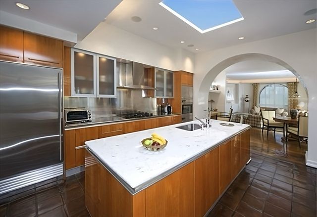 132 Yarmouth Road, Brookline, MA 02467