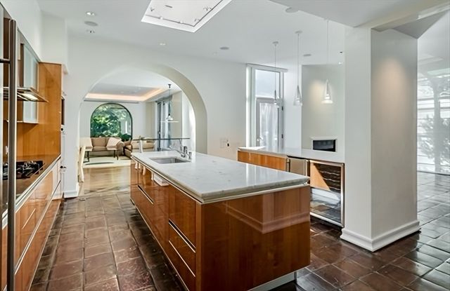 132 Yarmouth Road, Brookline, MA 02467