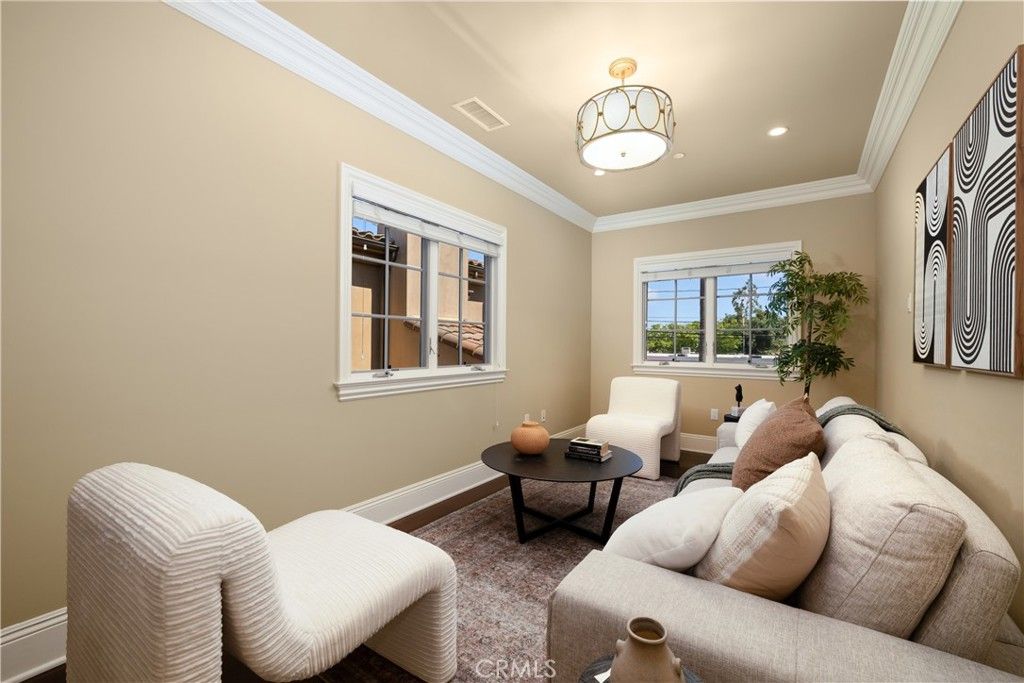 Image 53 of property listing at 423 W Lemon Avenue, Arcadia, CA 91007