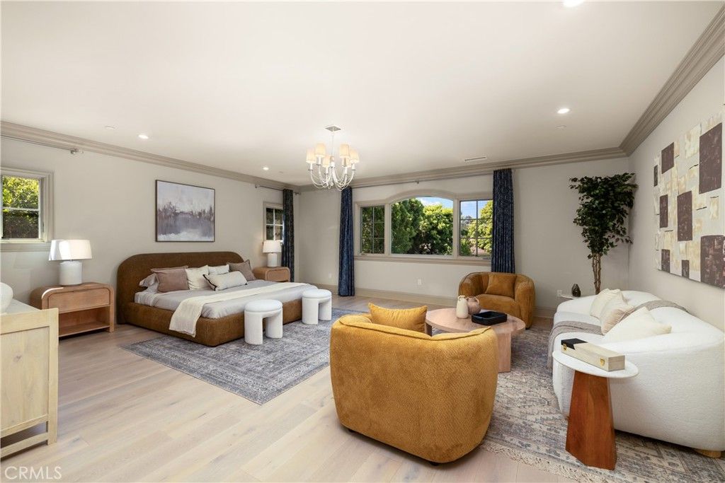 Image 55 of property listing at 423 W Lemon Avenue, Arcadia, CA 91007