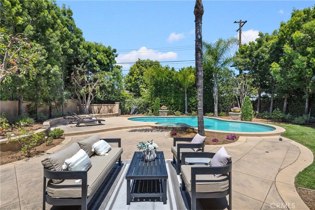 Image 69 of property listing at 423 W Lemon Avenue, Arcadia, CA 91007