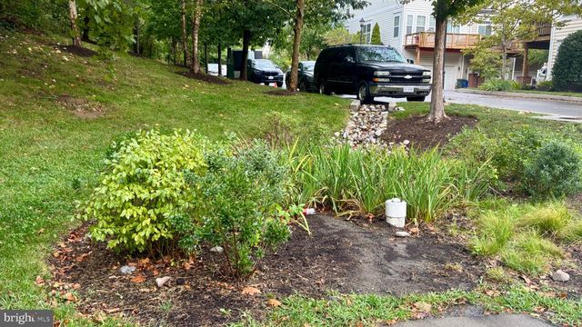 504 NE AVA WAY NE, Washington, DC 20017