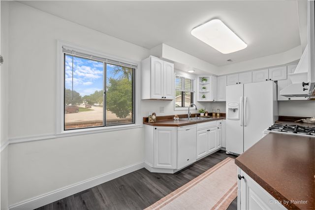1187 Foxboro Court 1187, Schaumburg, IL 60193