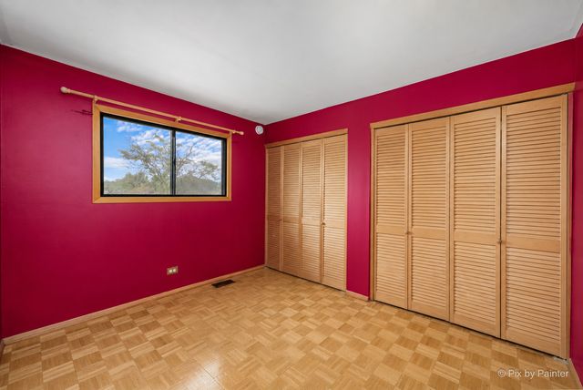 1187 Foxboro Court 1187, Schaumburg, IL 60193
