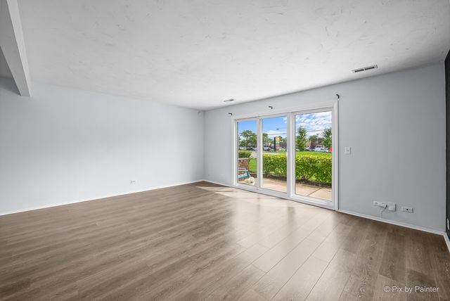 1187 Foxboro Court 1187, Schaumburg, IL 60193
