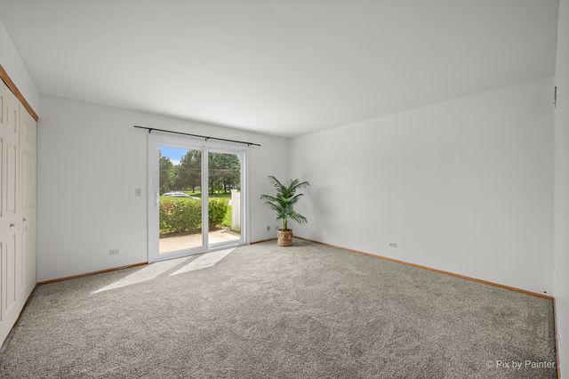 1187 Foxboro Court 1187, Schaumburg, IL 60193