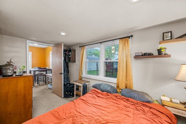 3433 FILLMORE Street, Davenport, IA 52806