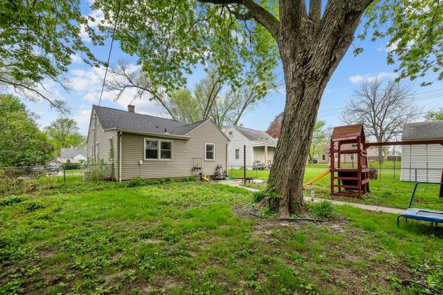 3433 FILLMORE Street, Davenport, IA 52806