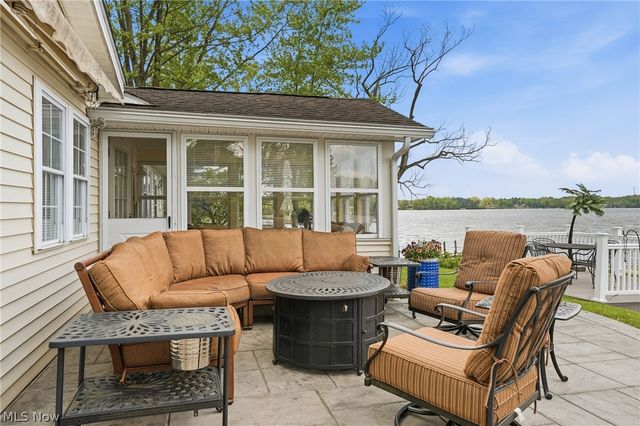 786 Harbor Avenue, Lake Milton, OH 44429
