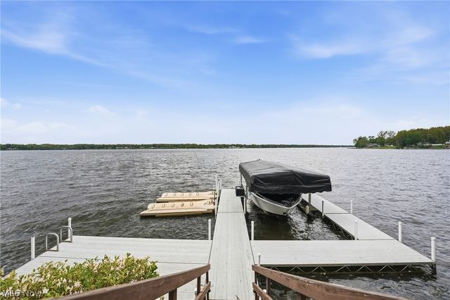 786 Harbor Avenue, Lake Milton, OH 44429