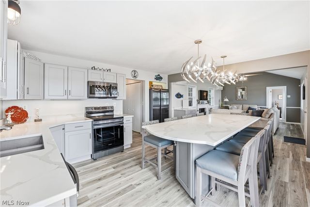 786 Harbor Avenue, Lake Milton, OH 44429