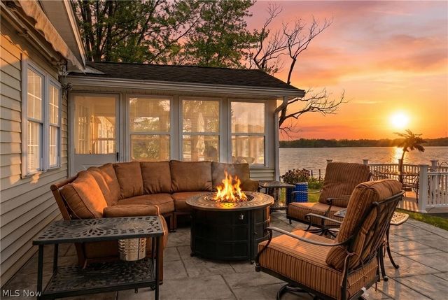 786 Harbor Avenue, Lake Milton, OH 44429
