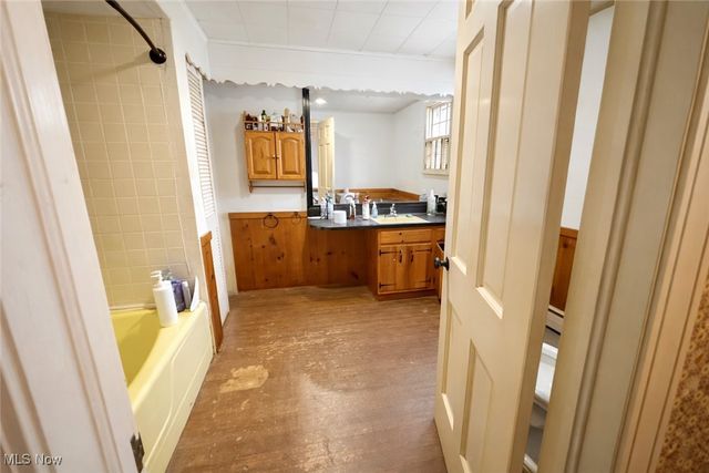 305 W Main Street, Lagrange, OH 44050