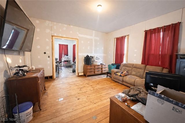 305 W Main Street, Lagrange, OH 44050