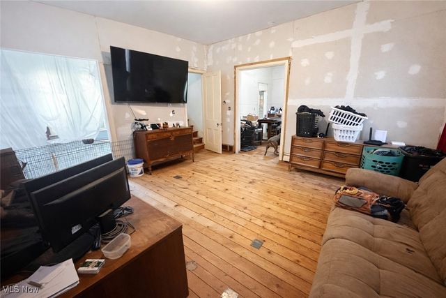 305 W Main Street, Lagrange, OH 44050